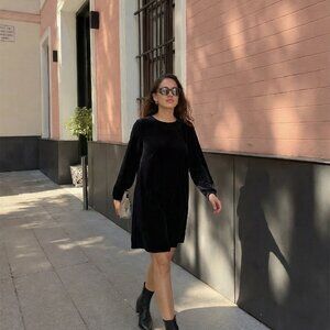 Eileen Fisher easy fit black velvet dress Hand pockets knee length New Small